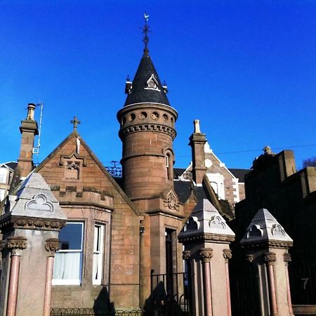 Carbet Lodge Dundee Exterior photo